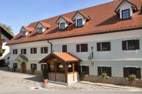 Отель Bed & Breakfast Pr'Sknet, Сенчур